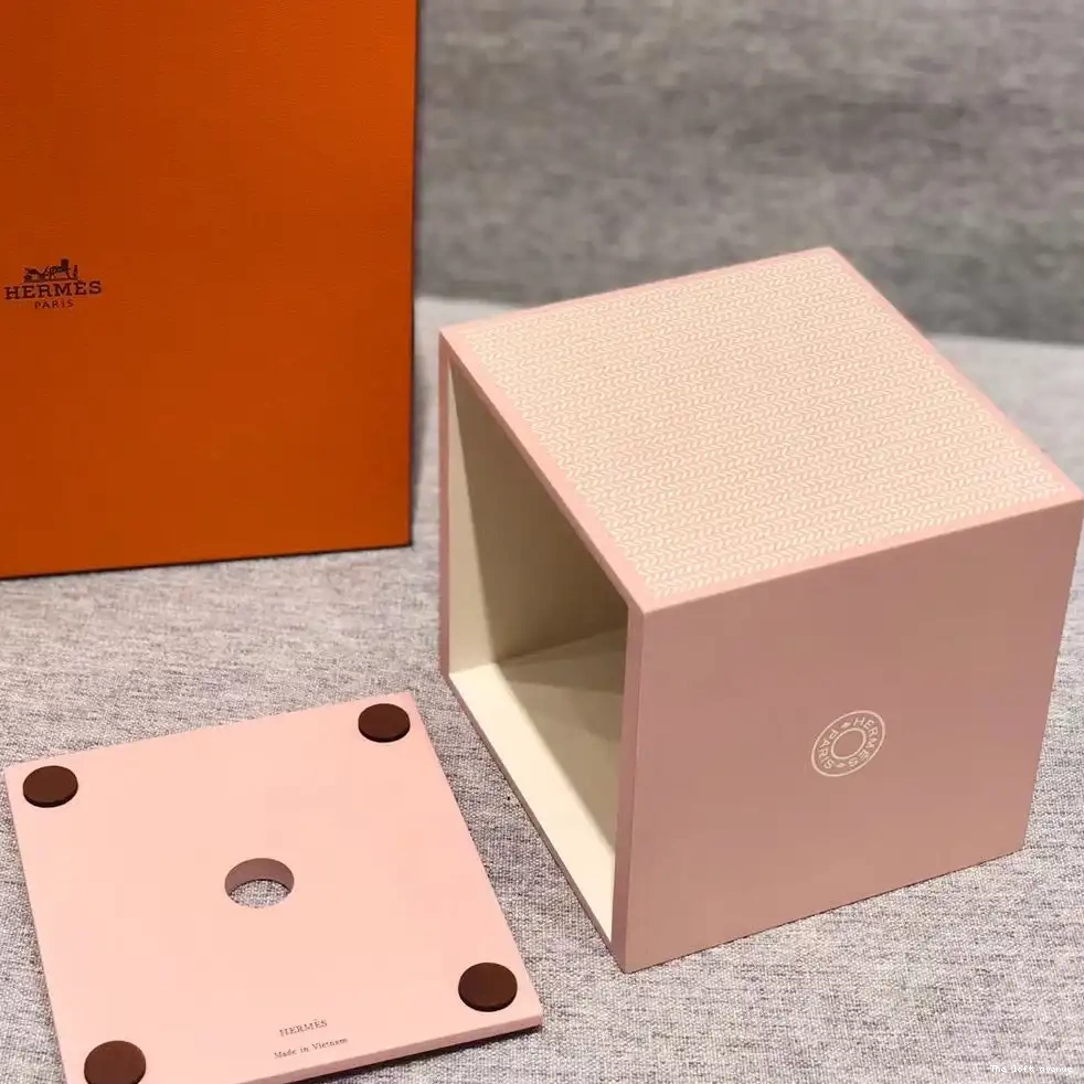 SQUARE BOX TISSUE KBOX HERMES 0603